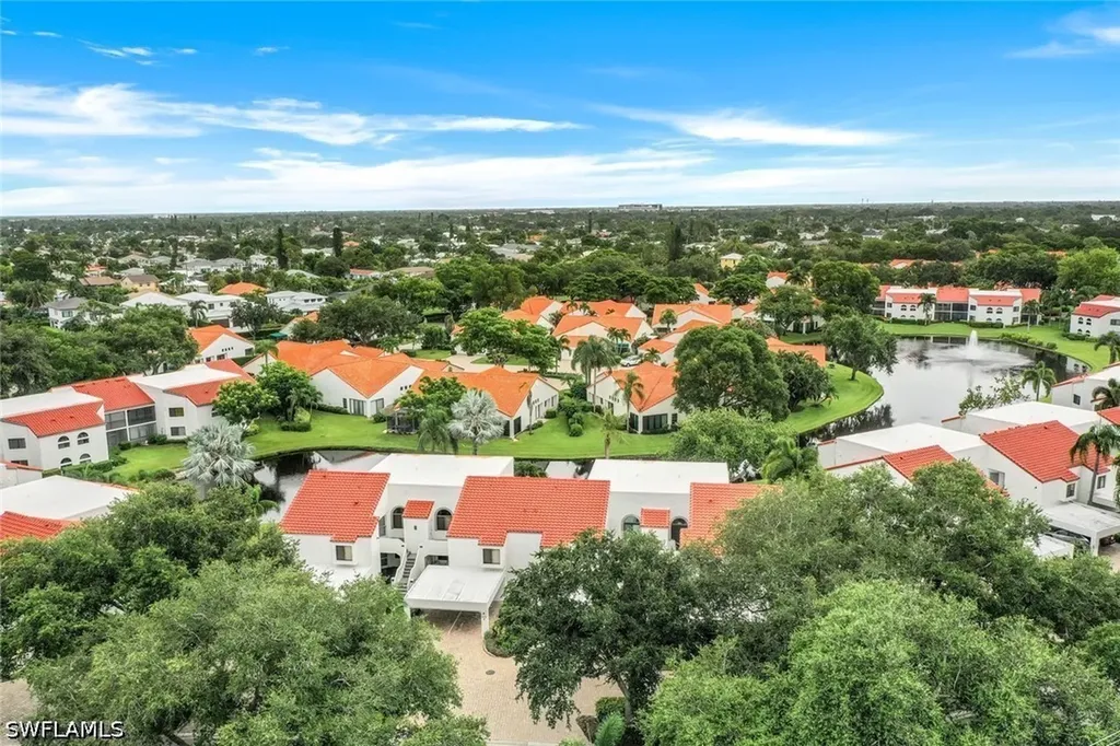 631 Beachwalk Circle Naples FL 34108