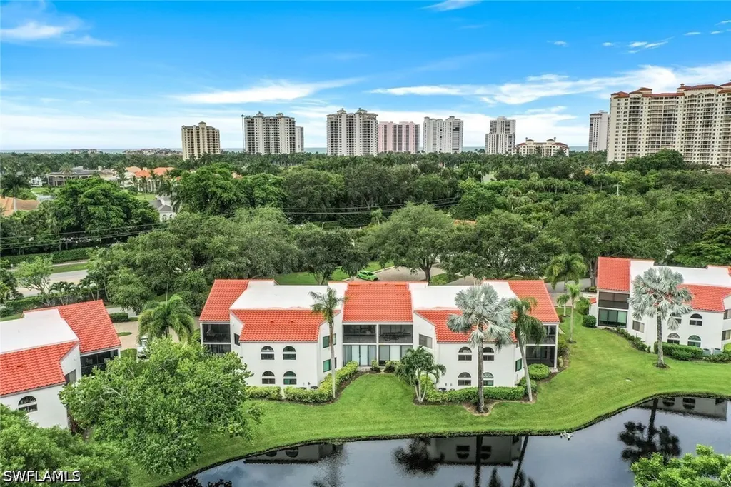 631 Beachwalk Circle Naples FL 34108