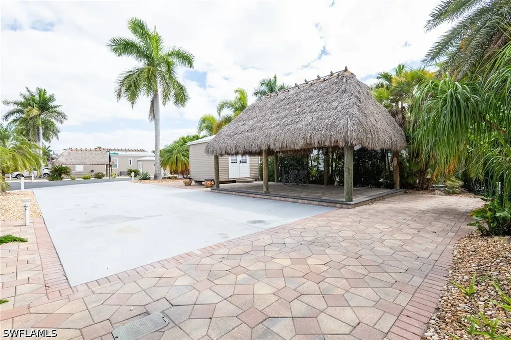 10200 Yellowtop Trail Fort Myers FL 33905