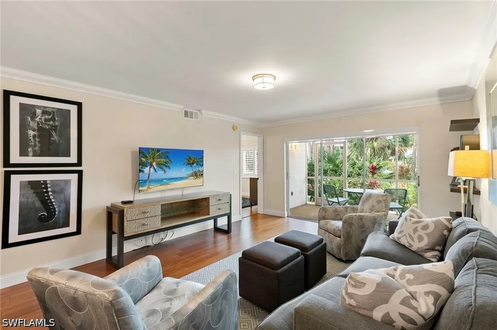 3072 Sandpiper Bay Circle Naples FL 34112