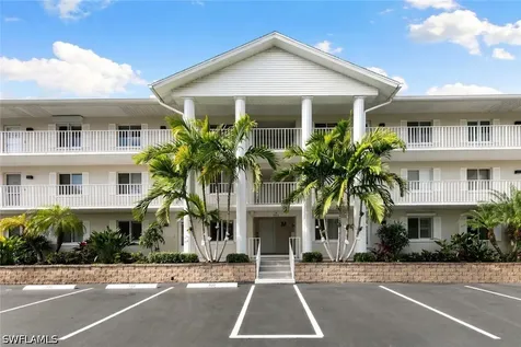 3072 Sandpiper Bay Circle Naples FL 34112