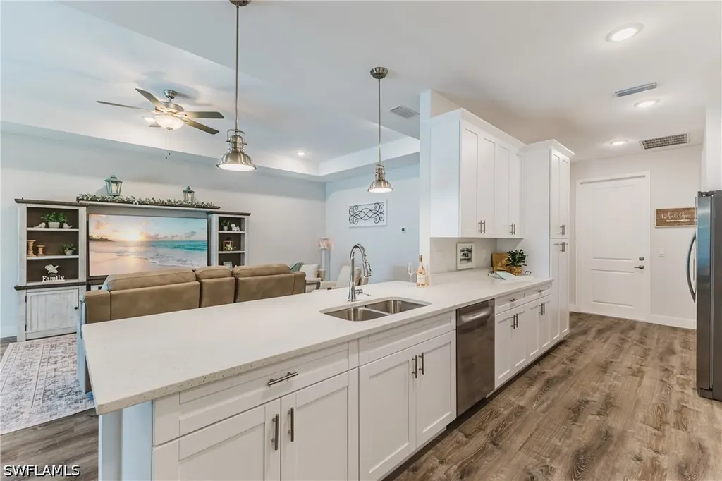 908 Hibiscus Avenue Lehigh Acres FL 33972