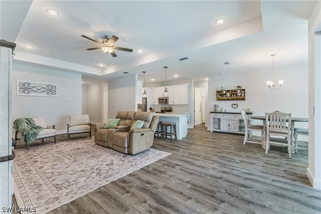 908 Hibiscus Avenue Lehigh Acres FL 33972