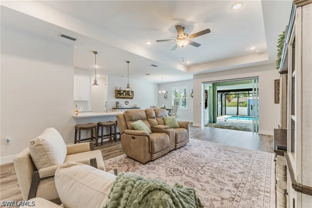 908 Hibiscus Avenue Lehigh Acres FL 33972