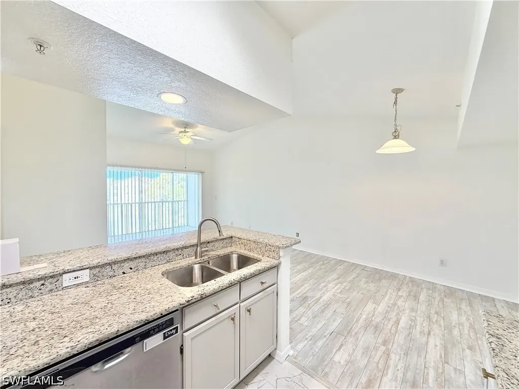 4680 Saint Croix Lane Naples FL 34109