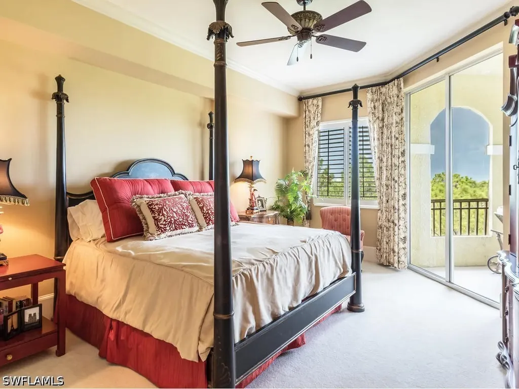 2728 Tiburon Boulevard E Naples FL 34109