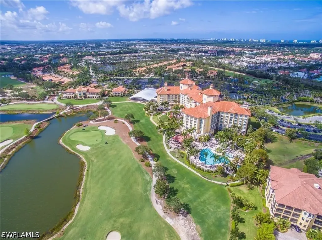 2728 Tiburon Boulevard E Naples FL 34109