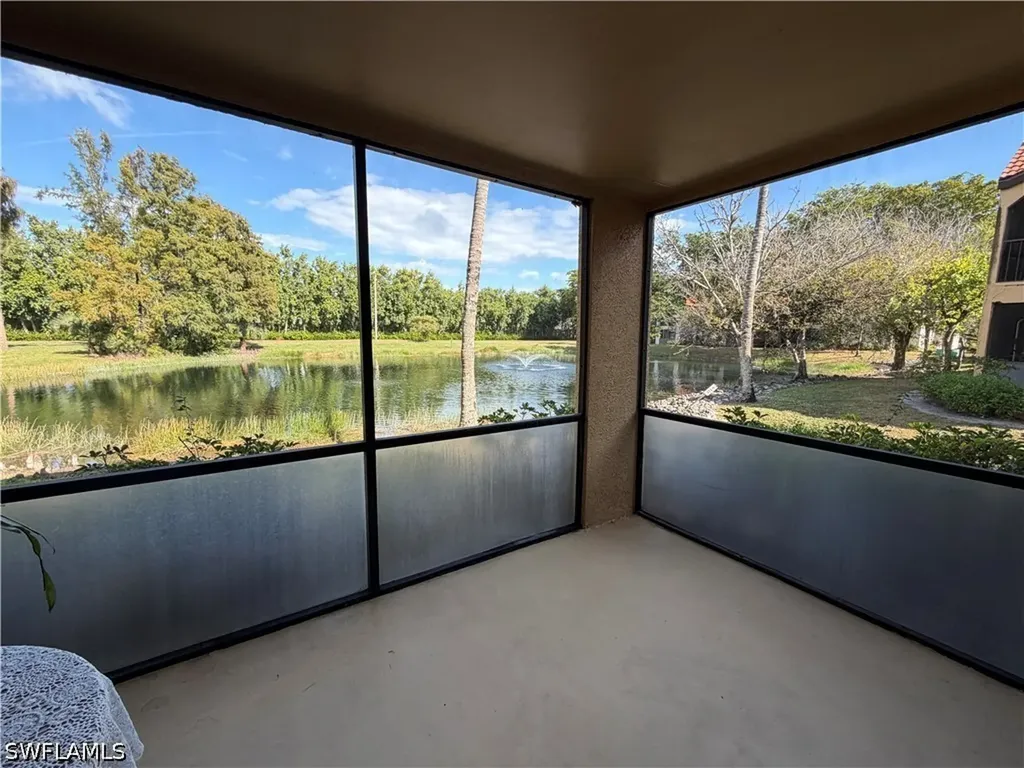 2070 Arbour Walk Circle Naples FL 34109