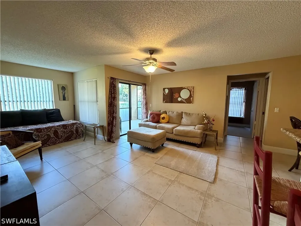 2070 Arbour Walk Circle Naples FL 34109