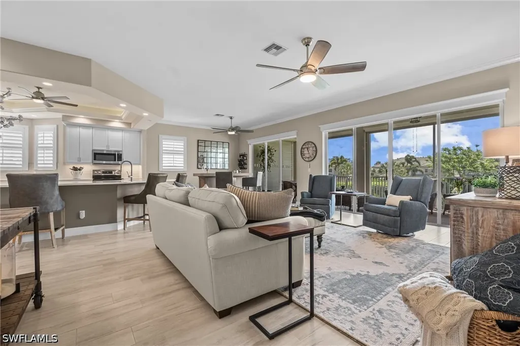 658 Vintage Reserve Circle S Naples FL 34119