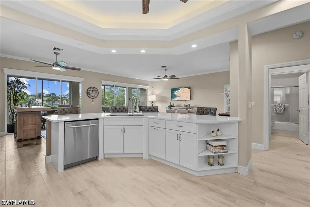 658 Vintage Reserve Circle S Naples FL 34119