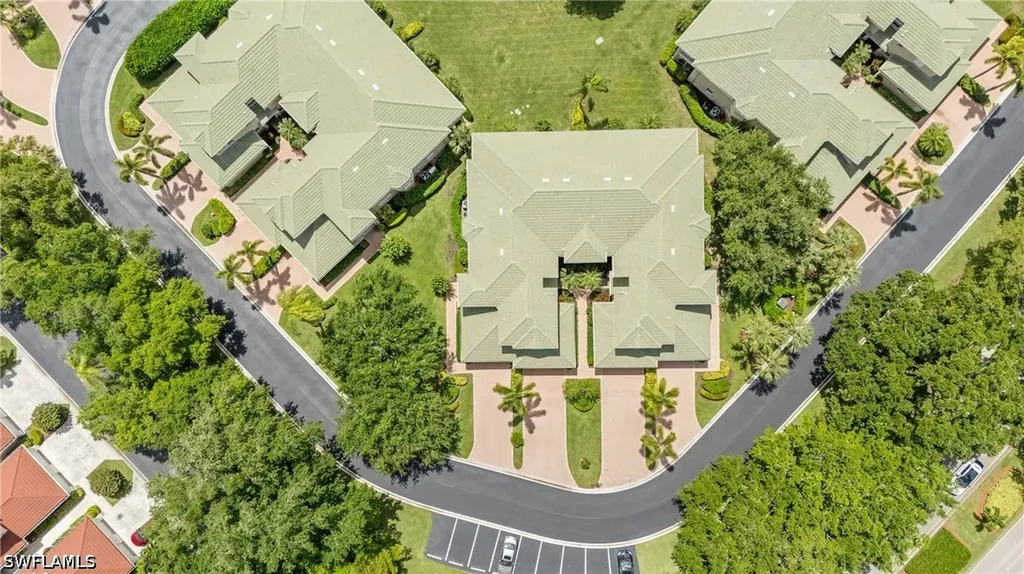 658 Vintage Reserve Circle S Naples FL 34119