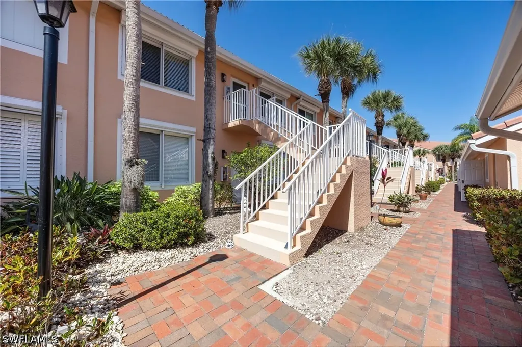 6680 Beach Resort Drive Naples FL 34114