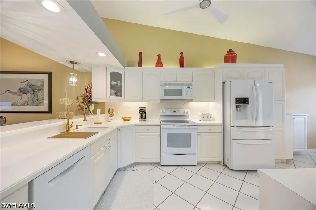 6680 Beach Resort Drive Naples FL 34114