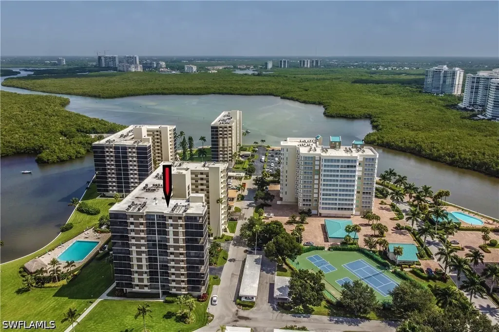 11 Bluebill Avenue Naples FL 34108