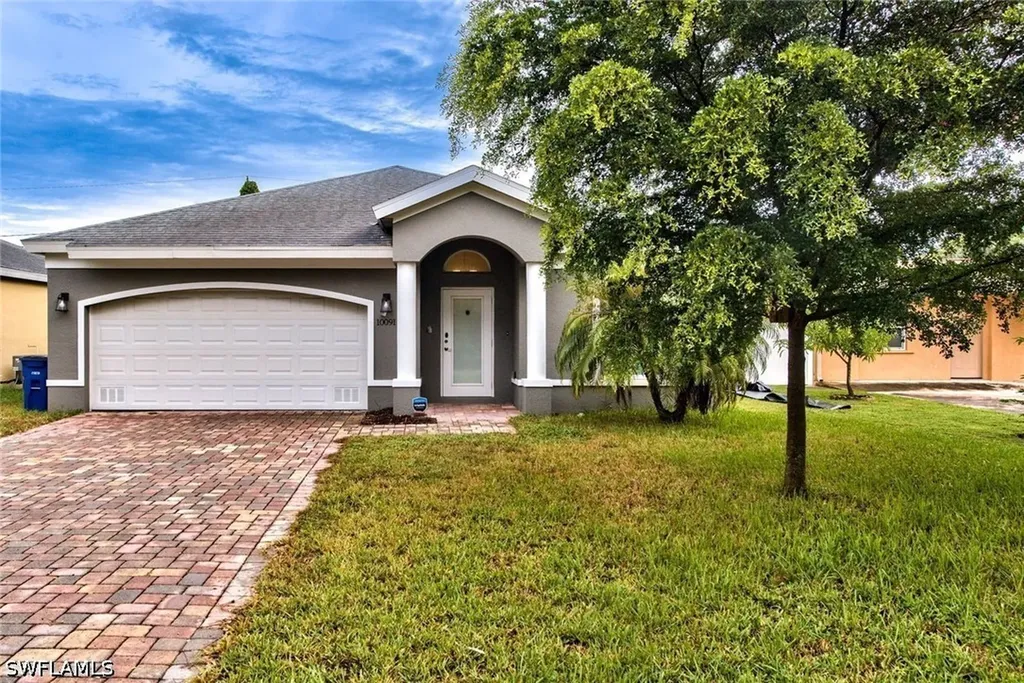 10091 Georgia Street Bonita Springs FL 34135