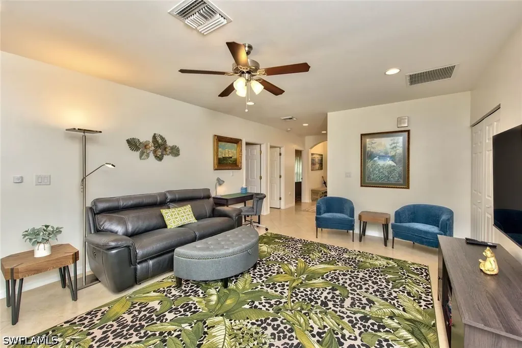 10091 Georgia Street Bonita Springs FL 34135