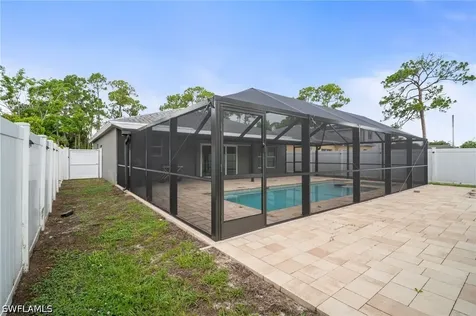 10091 Georgia Street Bonita Springs FL 34135