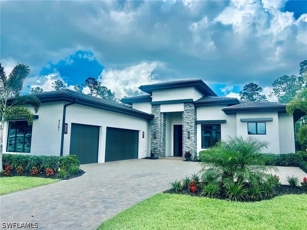 9567 Caymas Way Naples FL 34114