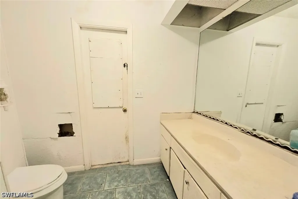 1704 Edison Avenue Lehigh Acres FL 33972