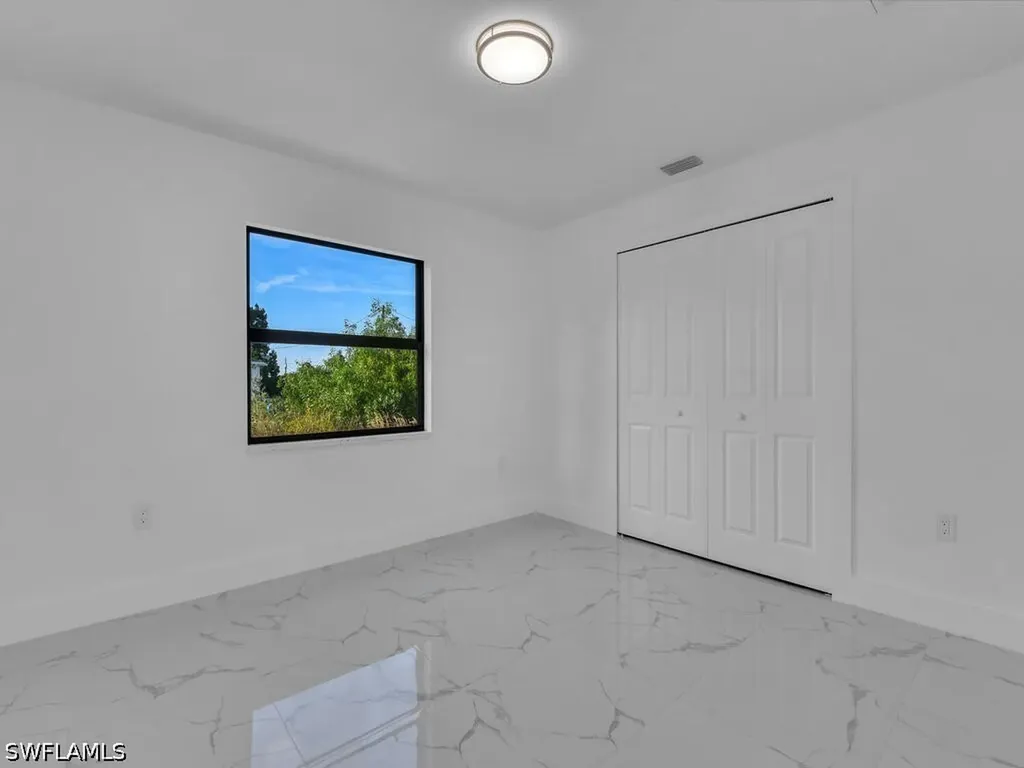 5119 24th Street SW Lehigh Acres FL 33973