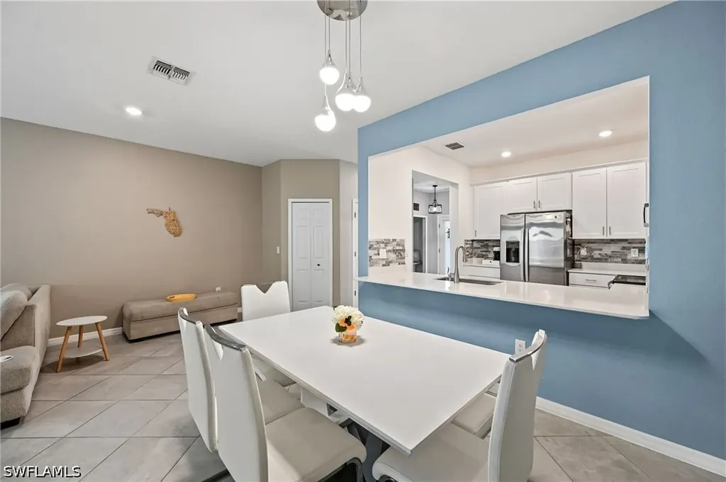 2828 Citrus Street Naples FL 34120