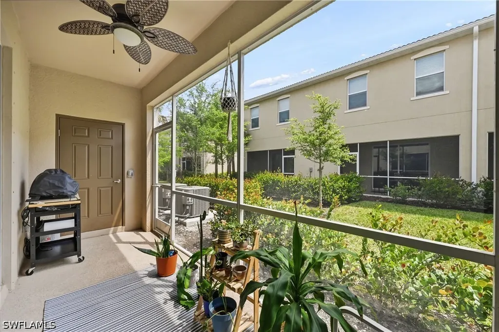 2828 Citrus Street Naples FL 34120