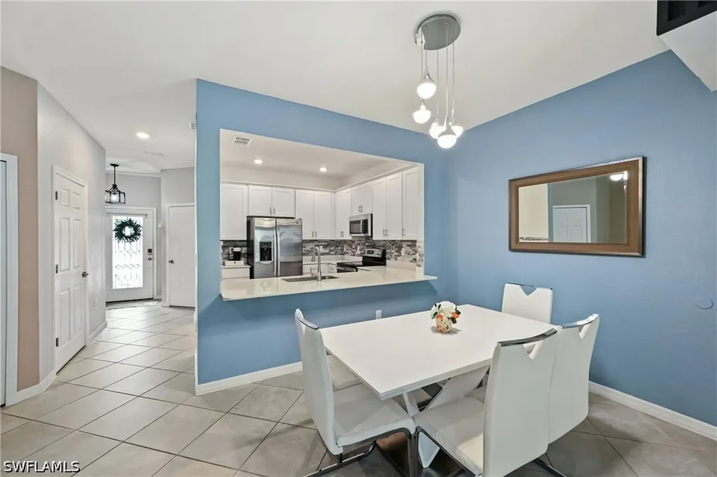2828 Citrus Street Naples FL 34120