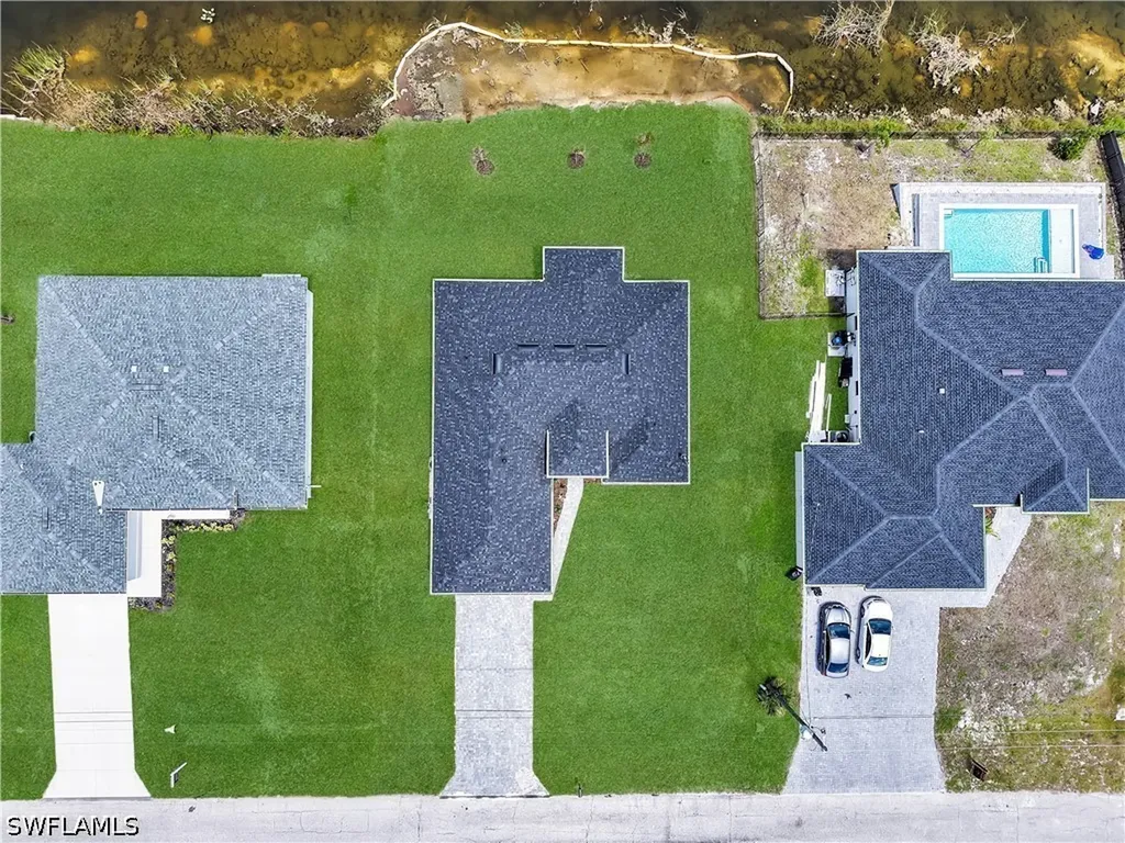 1721 NW 2nd Street Cape Coral FL 33993