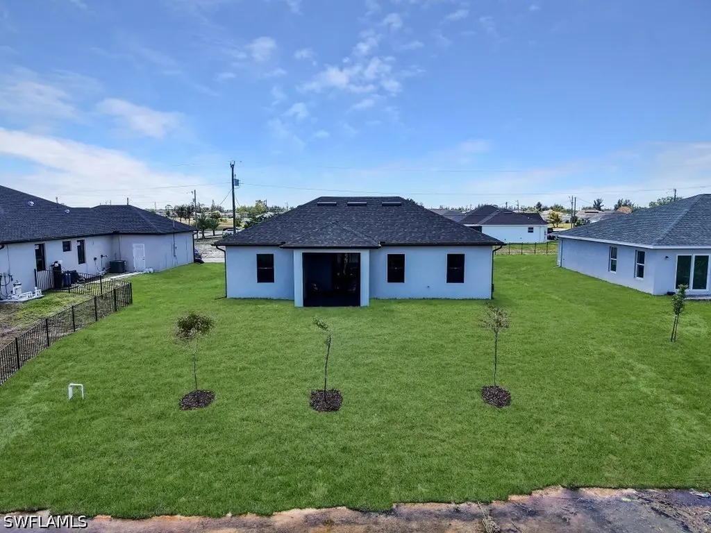 1721 NW 2nd Street Cape Coral FL 33993