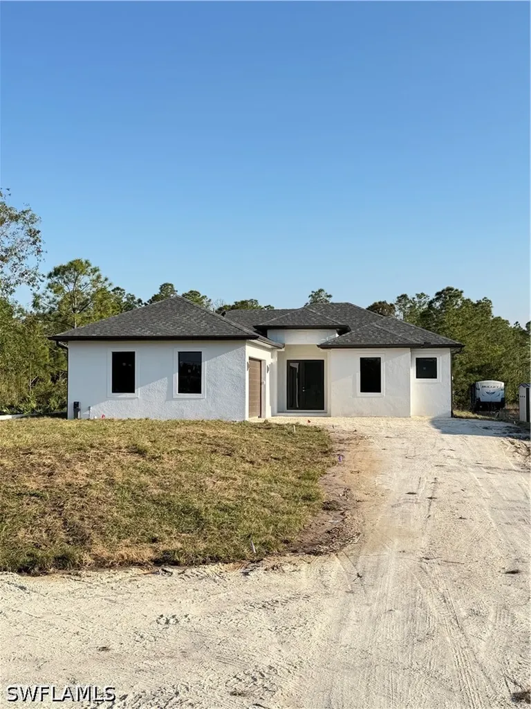 Naples FL, 3538 29TH Avenue NE