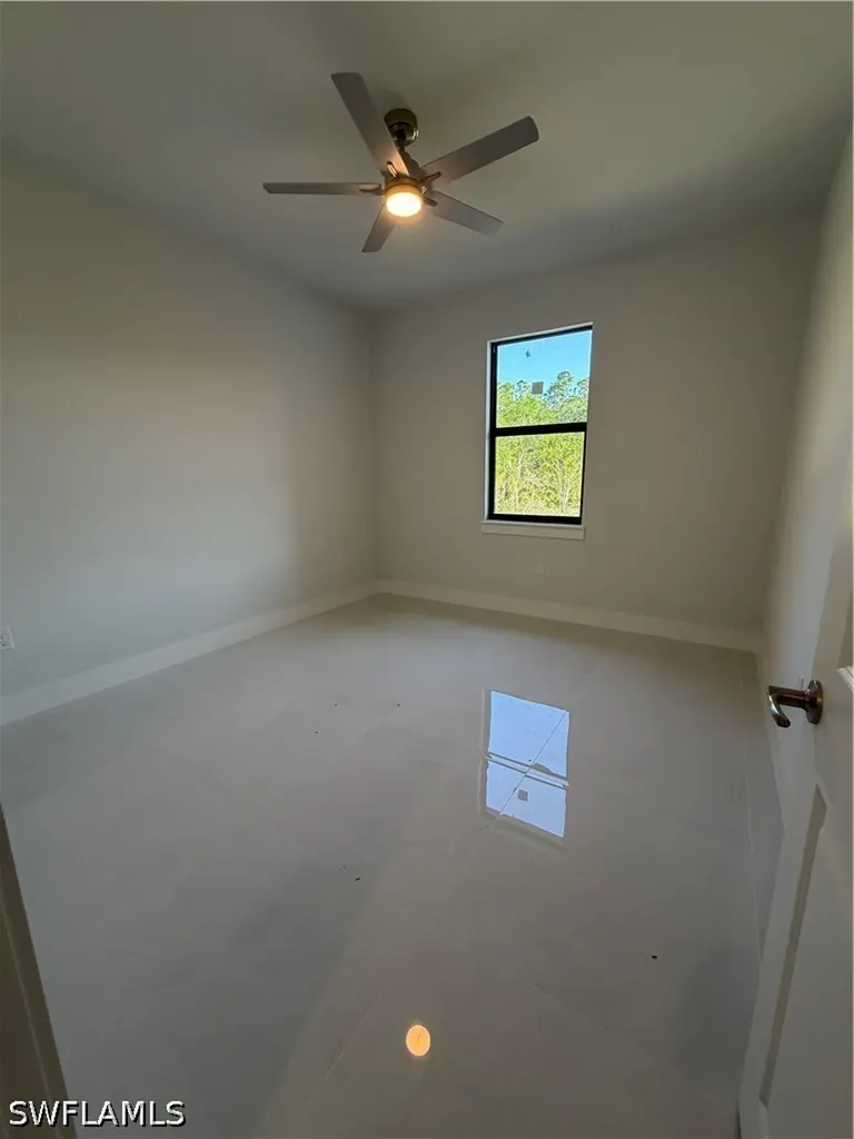 3538 29th Avenue NE Naples FL 34120