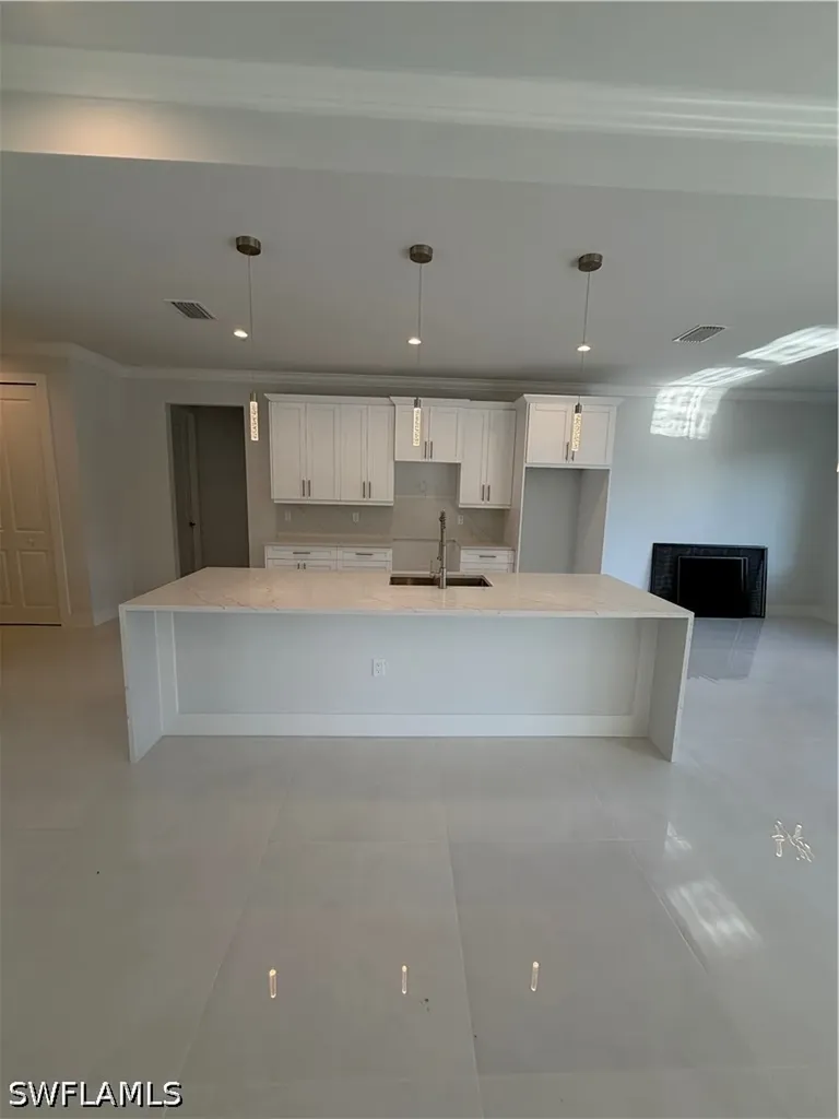 3538 29th Avenue NE Naples FL 34120