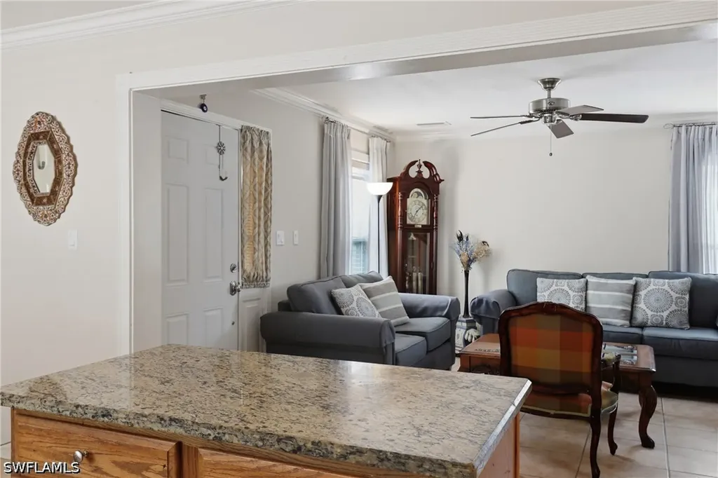 199 Leawood Circle Naples FL 34104