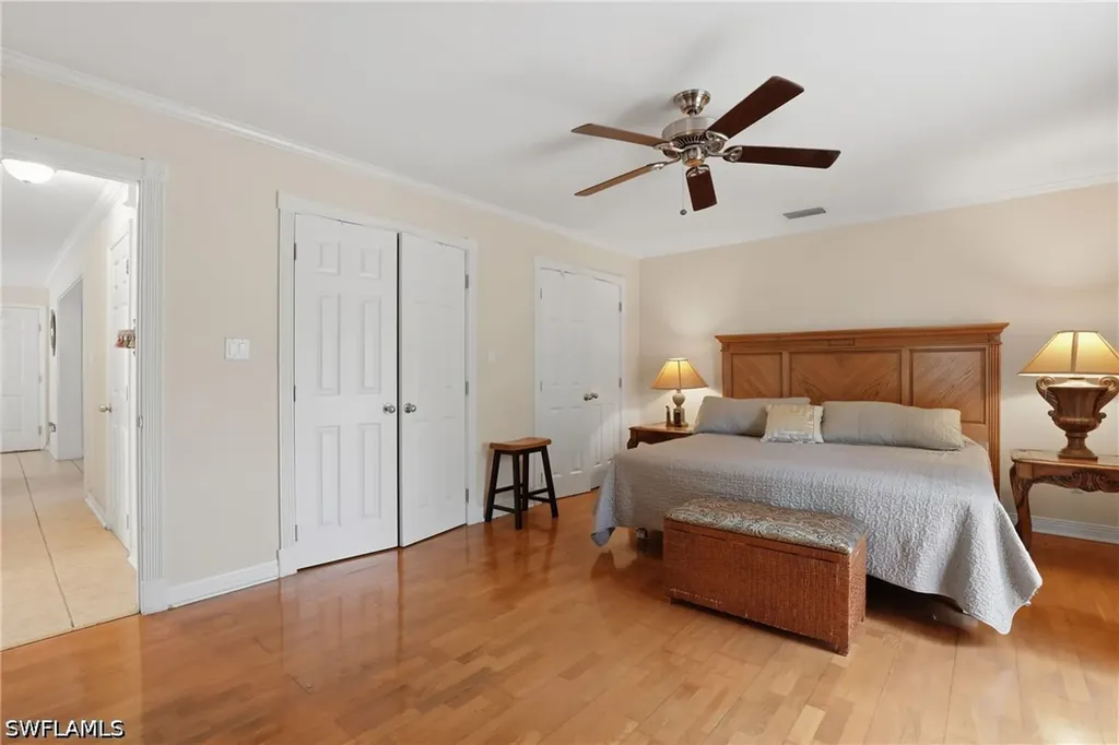 199 Leawood Circle Naples FL 34104