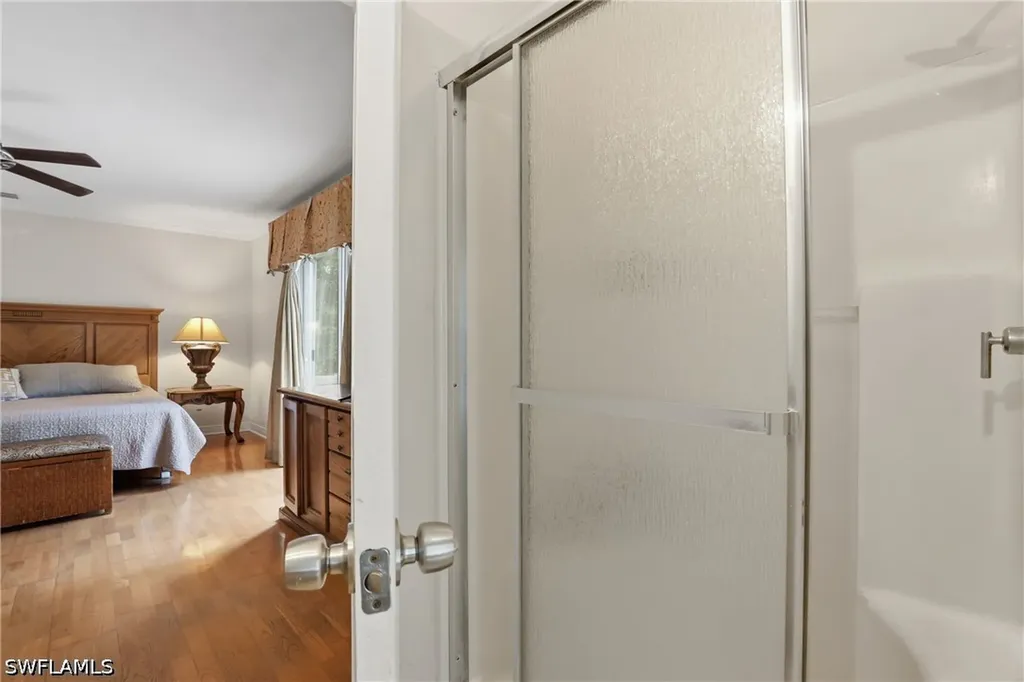 199 Leawood Circle Naples FL 34104