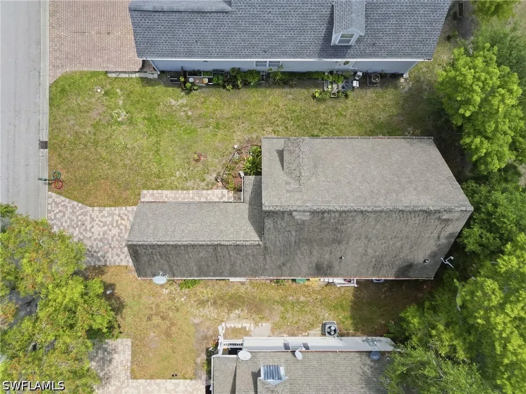 199 Leawood Circle Naples FL 34104