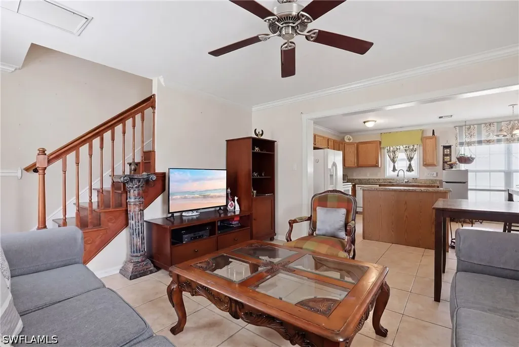 199 Leawood Circle Naples FL 34104