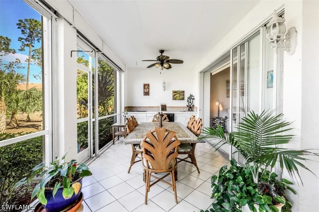 2365 Bayou Lane Naples FL 34112
