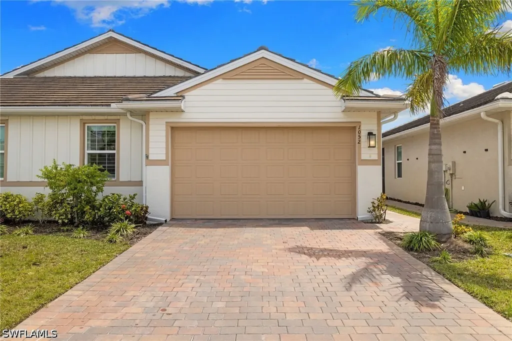 1052 Tranquil Brook Drive Naples FL 34114