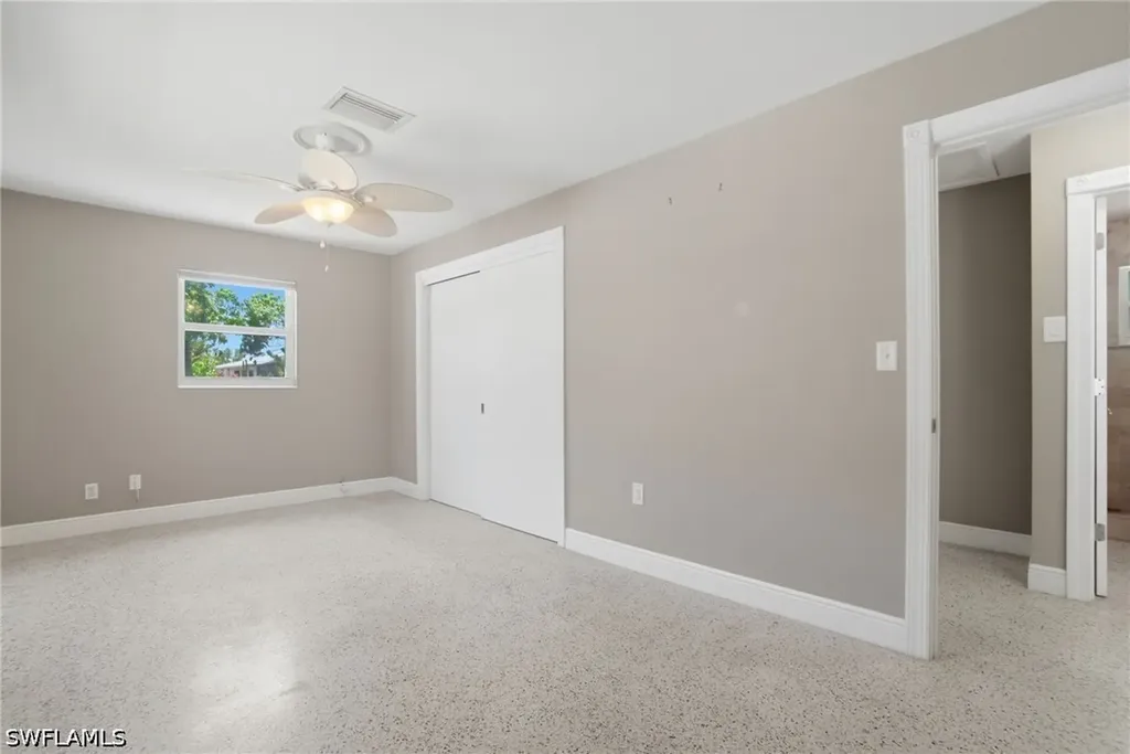 794 107th Avenue N Naples FL 34108