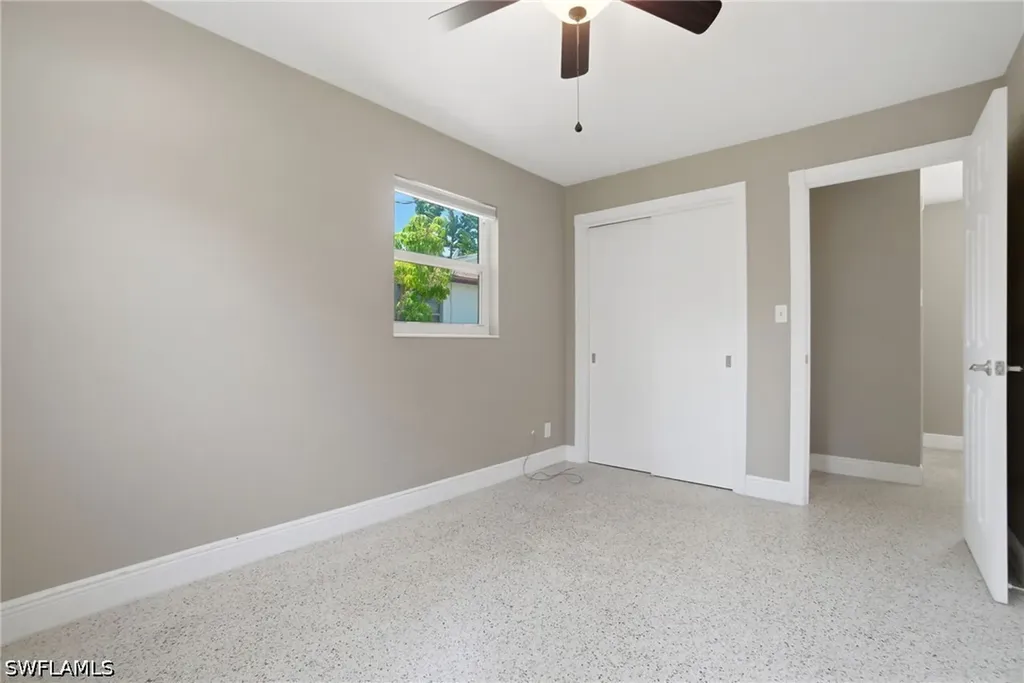 794 107th Avenue N Naples FL 34108