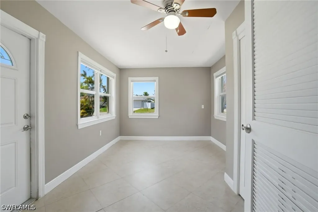 794 107th Avenue N Naples FL 34108