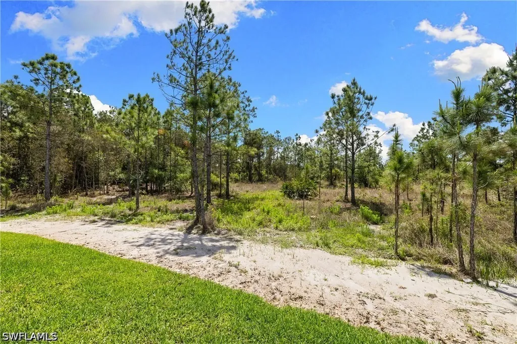 3342 70th Avenue NE Naples FL 34120