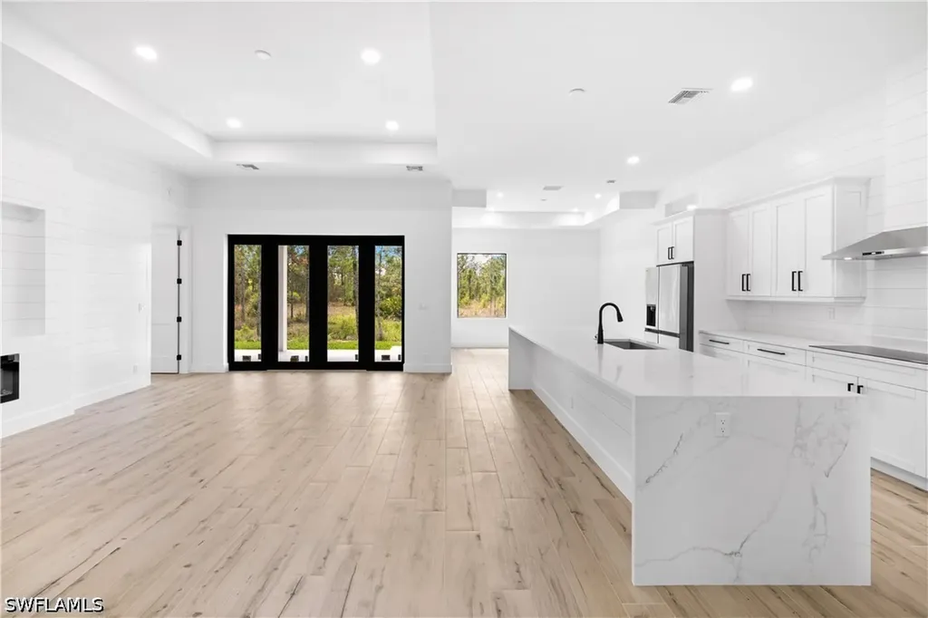 3342 70th Avenue NE Naples FL 34120