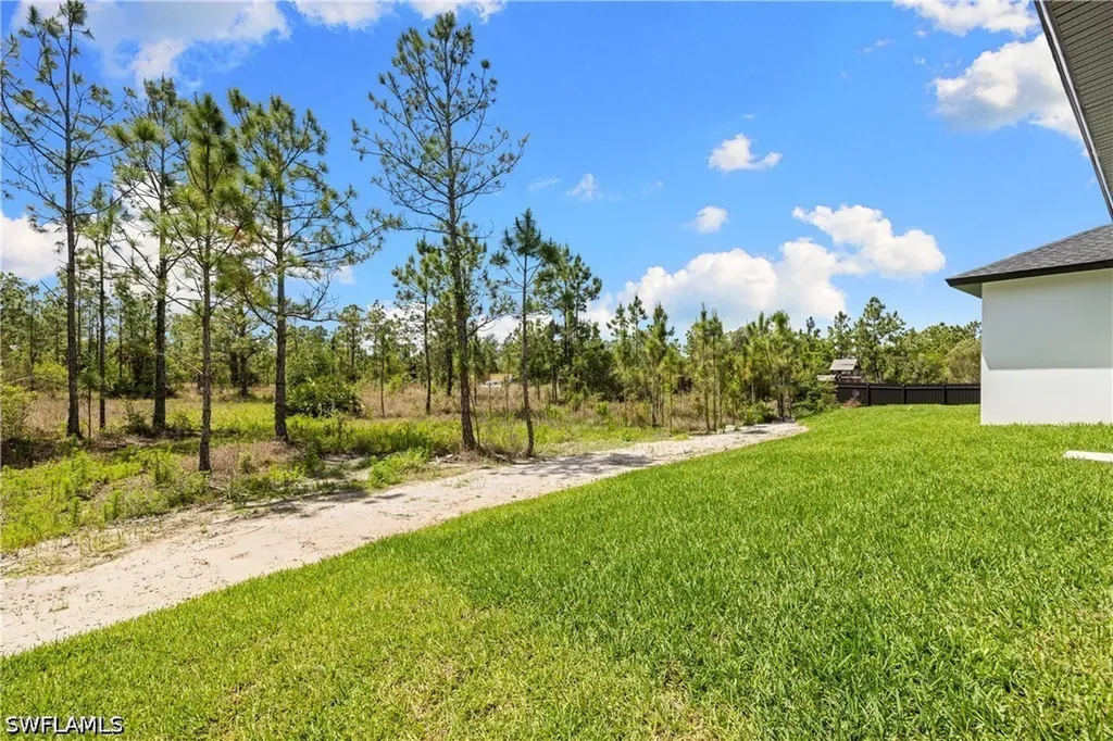 3342 70th Avenue NE Naples FL 34120