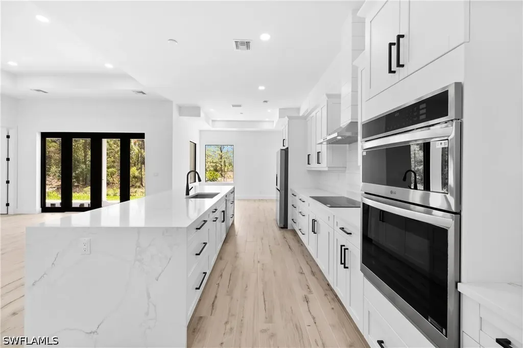 3342 70th Avenue NE Naples FL 34120