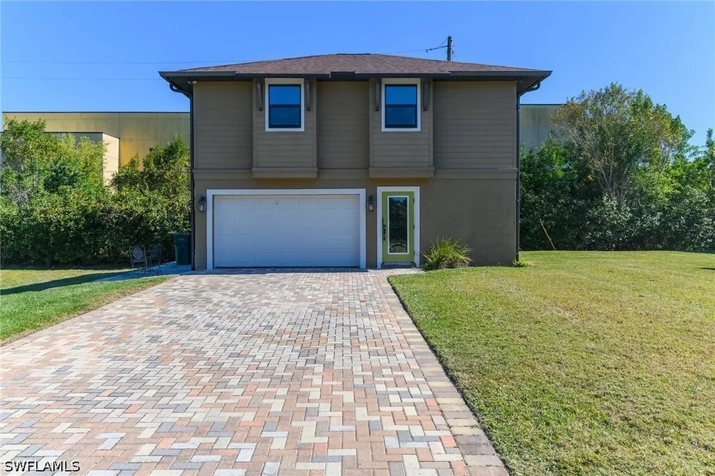 1386 Rosemary Lane Naples FL 34103