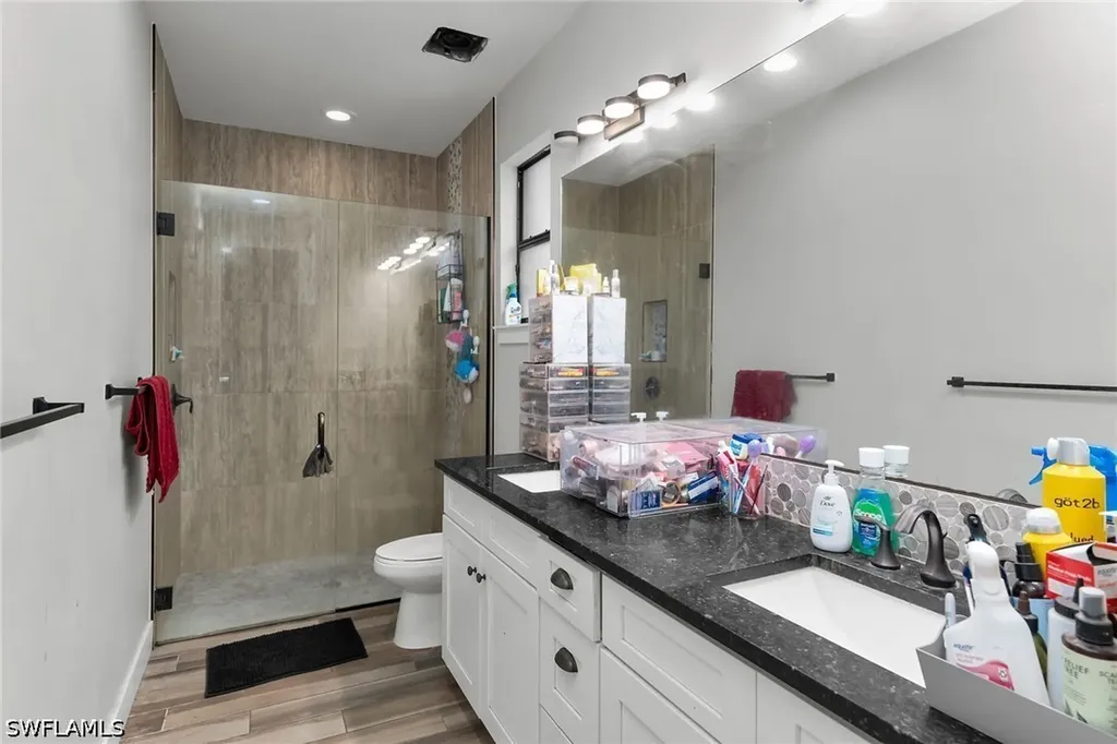 1386 Rosemary Lane Naples FL 34103