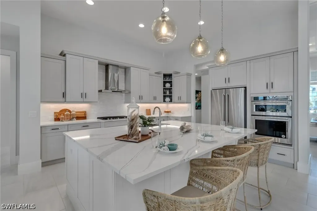 6051 Plana Cays Drive Naples FL 34113